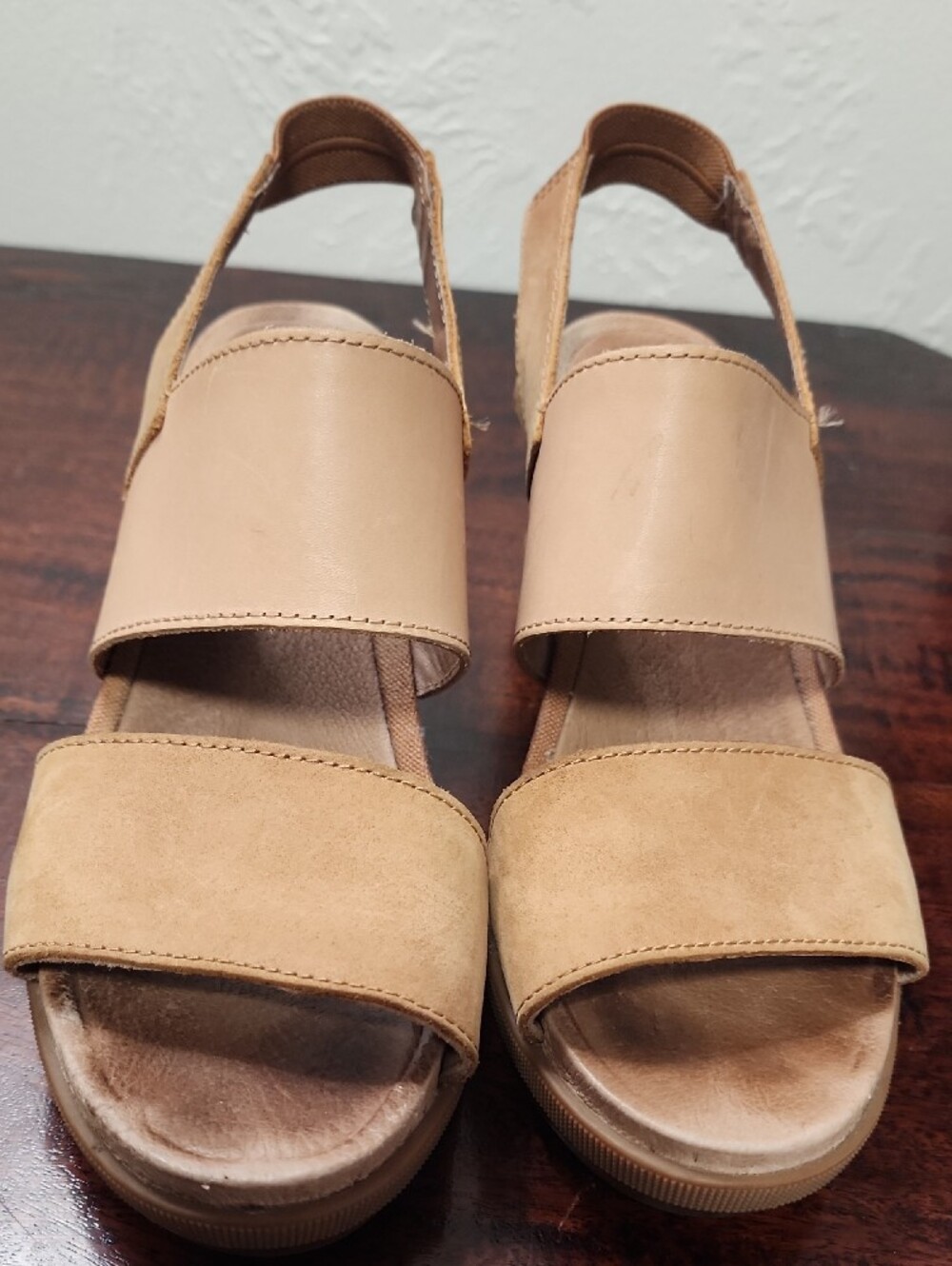 Sorel Women's Beige Dual-Strap Slide Sandals - Picture 5 of 7